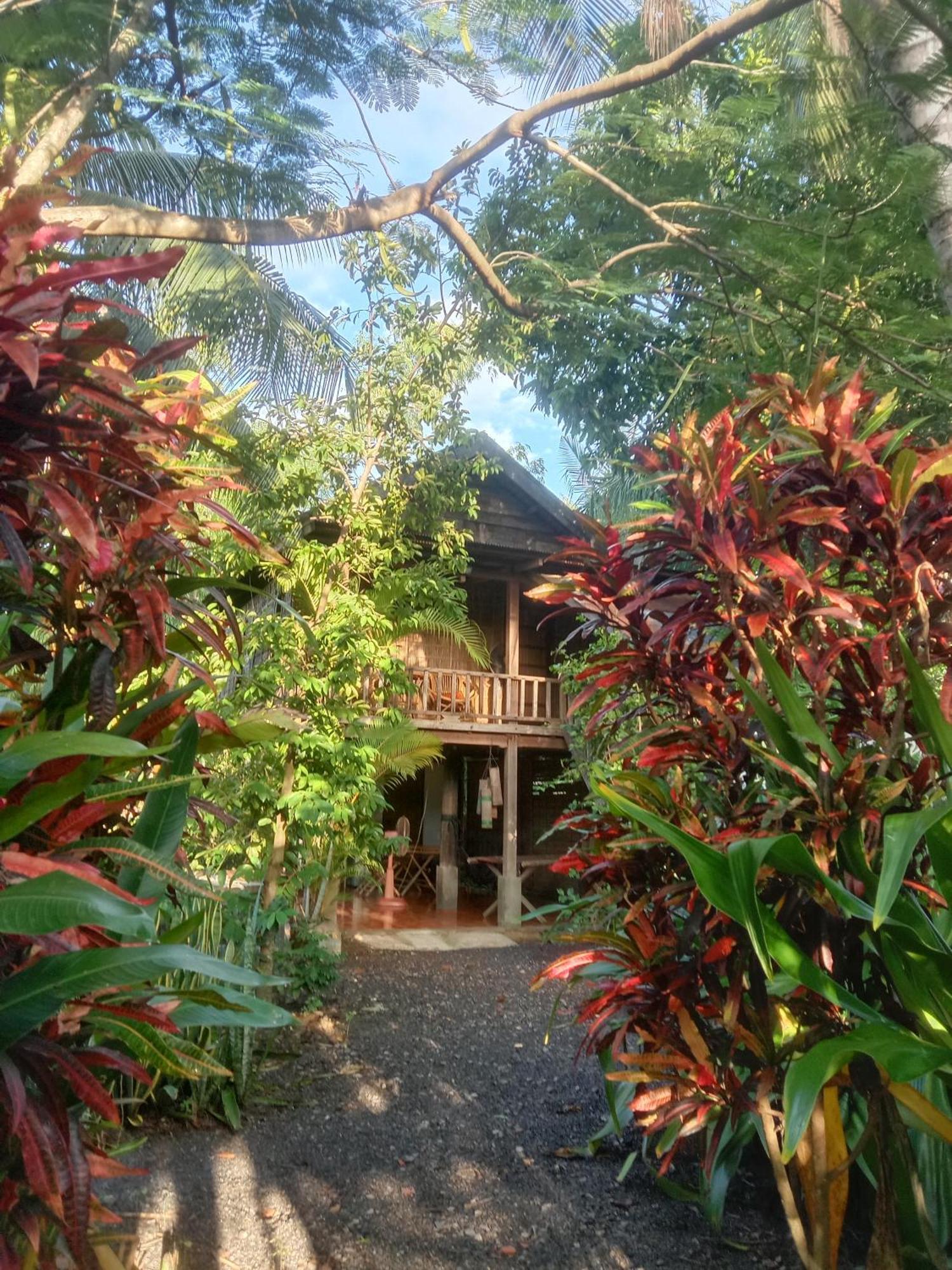 O'Hamok Family Homestay 바탐방 외부 사진