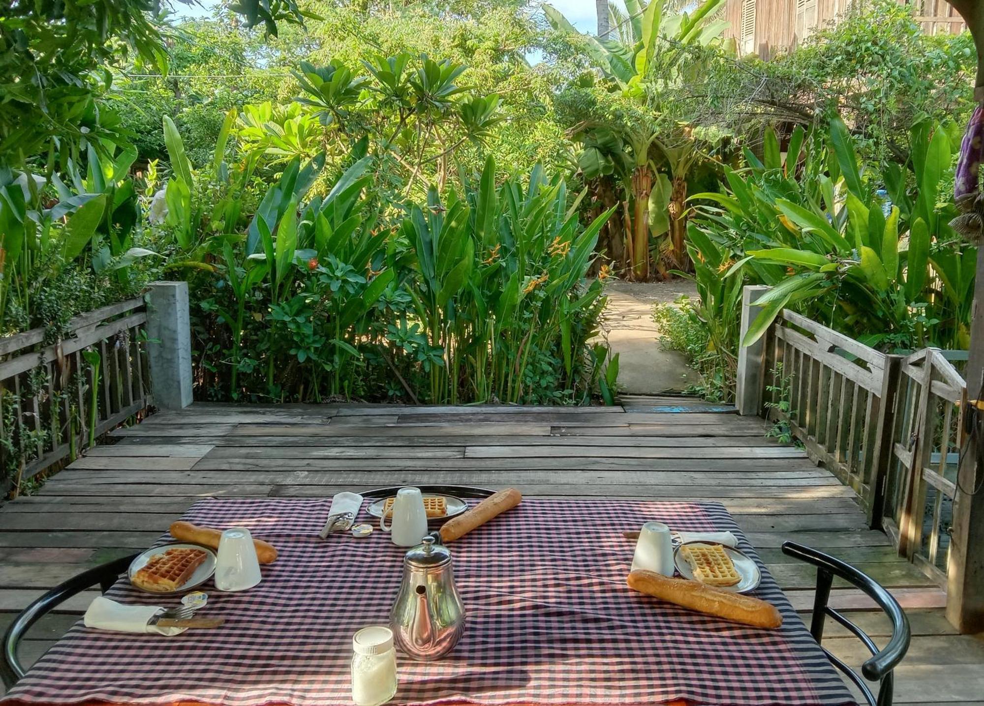 O'Hamok Family Homestay 바탐방 외부 사진